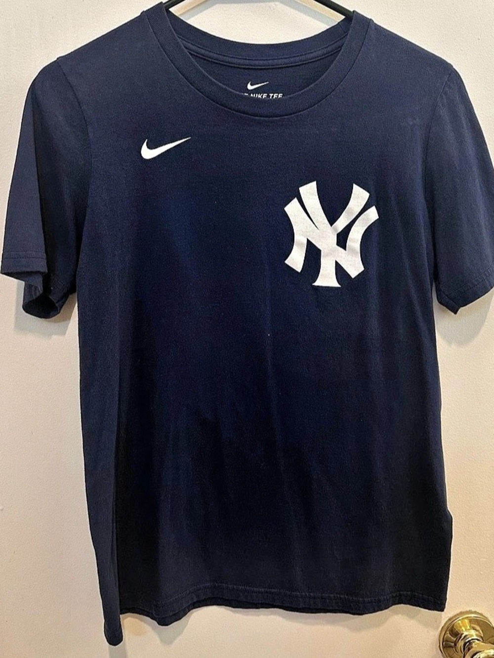 Nike New York Yankees Luke Voit #59 Youth L Tee